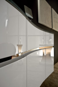 Mobile sospeso per bagno di design 140 cm con gola in acciaio inox lucido | Progetto Bagno